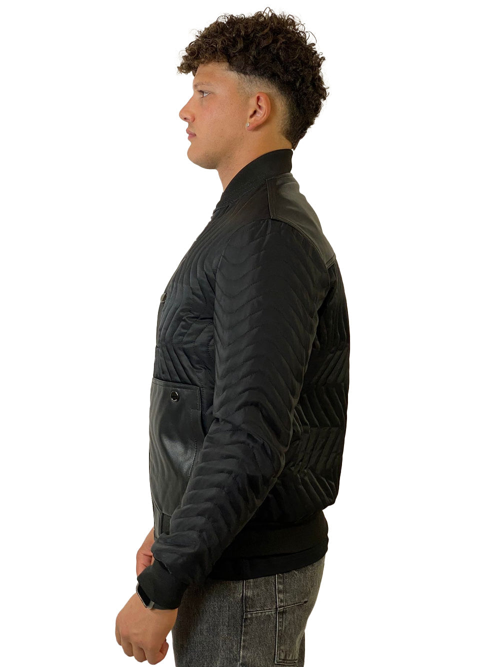 YES LONDON BOMBER XG5251